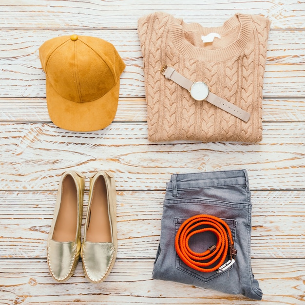Essential Autumn Wardrobe 2021: Must-Have Outfits for the Season