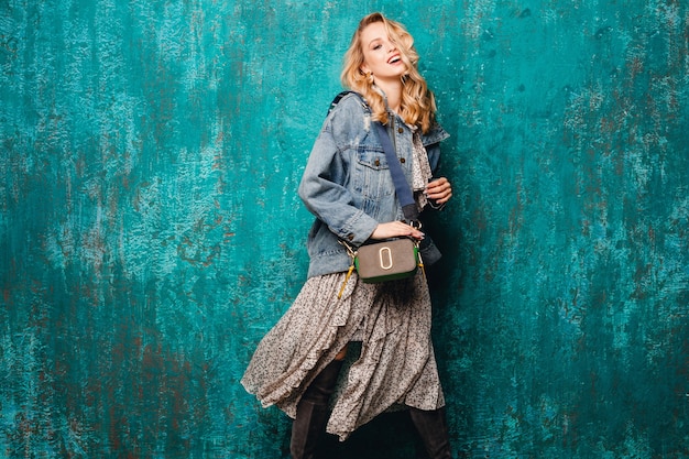 Finding Fresh Outfit Ideas: A Splash of Inspiration Is All It Takes