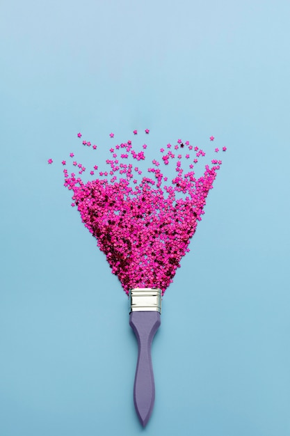 Harmonizing Fuchsia with Shades of Red and Gray
