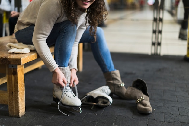 Top Picks for Shoes with Excellent Arch Support – Walk Comfortably All Day Long!